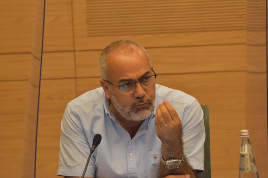 السعدي : يدين الاعتداءات المتكررة على الصحفيين العرب واعتقالهم